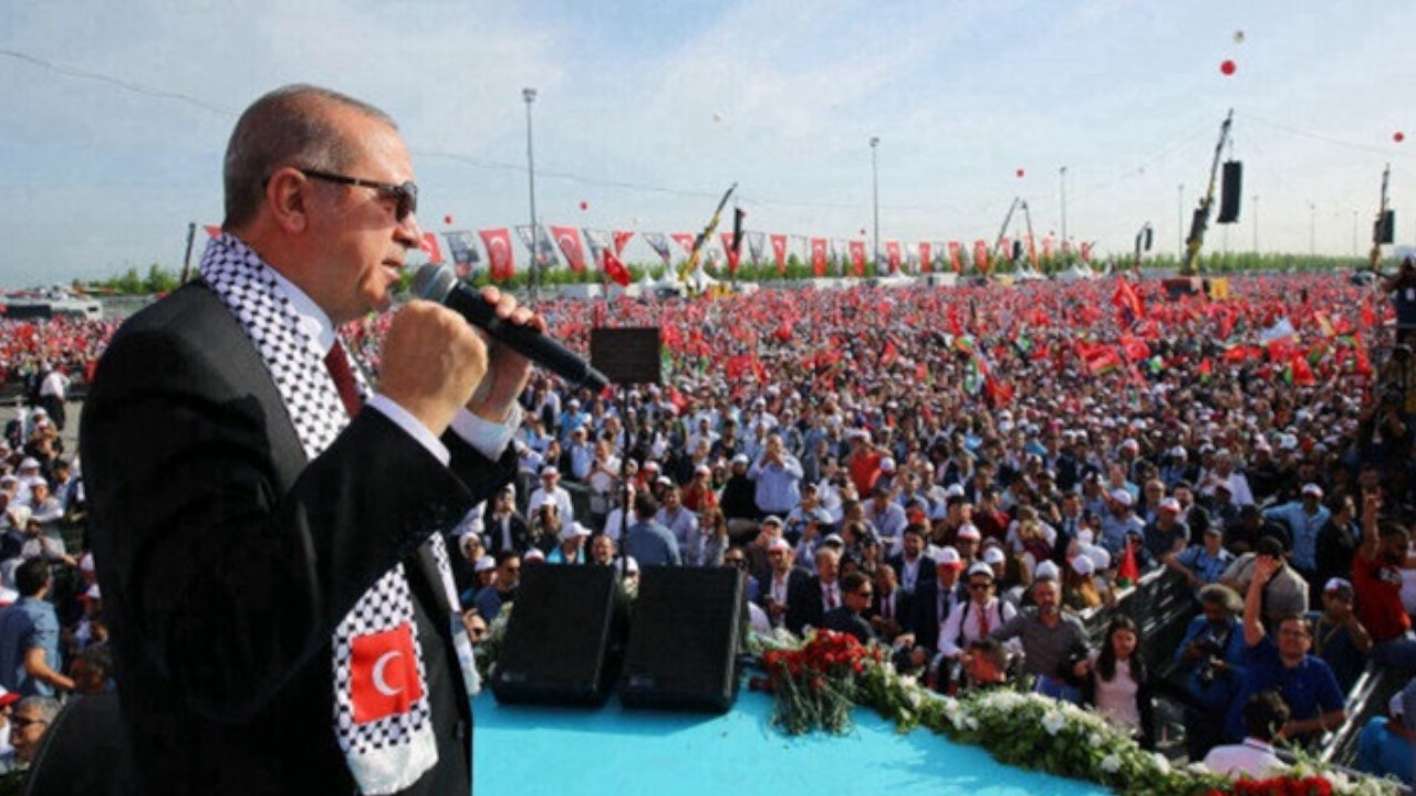 AKP municipality forces staff to attend Erdoğan’s rally