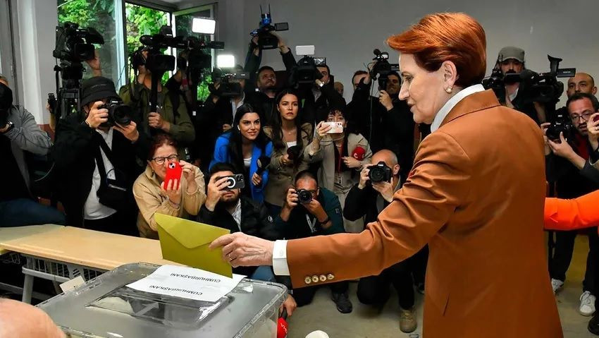 Turkish politicians cast votes in presidential runoff election - Page 4