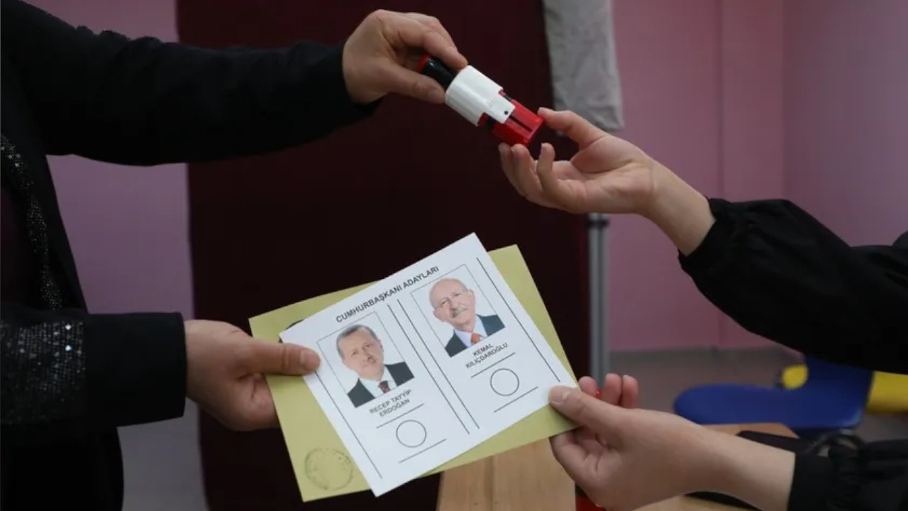 Voting ends in Turkish presidential run-off