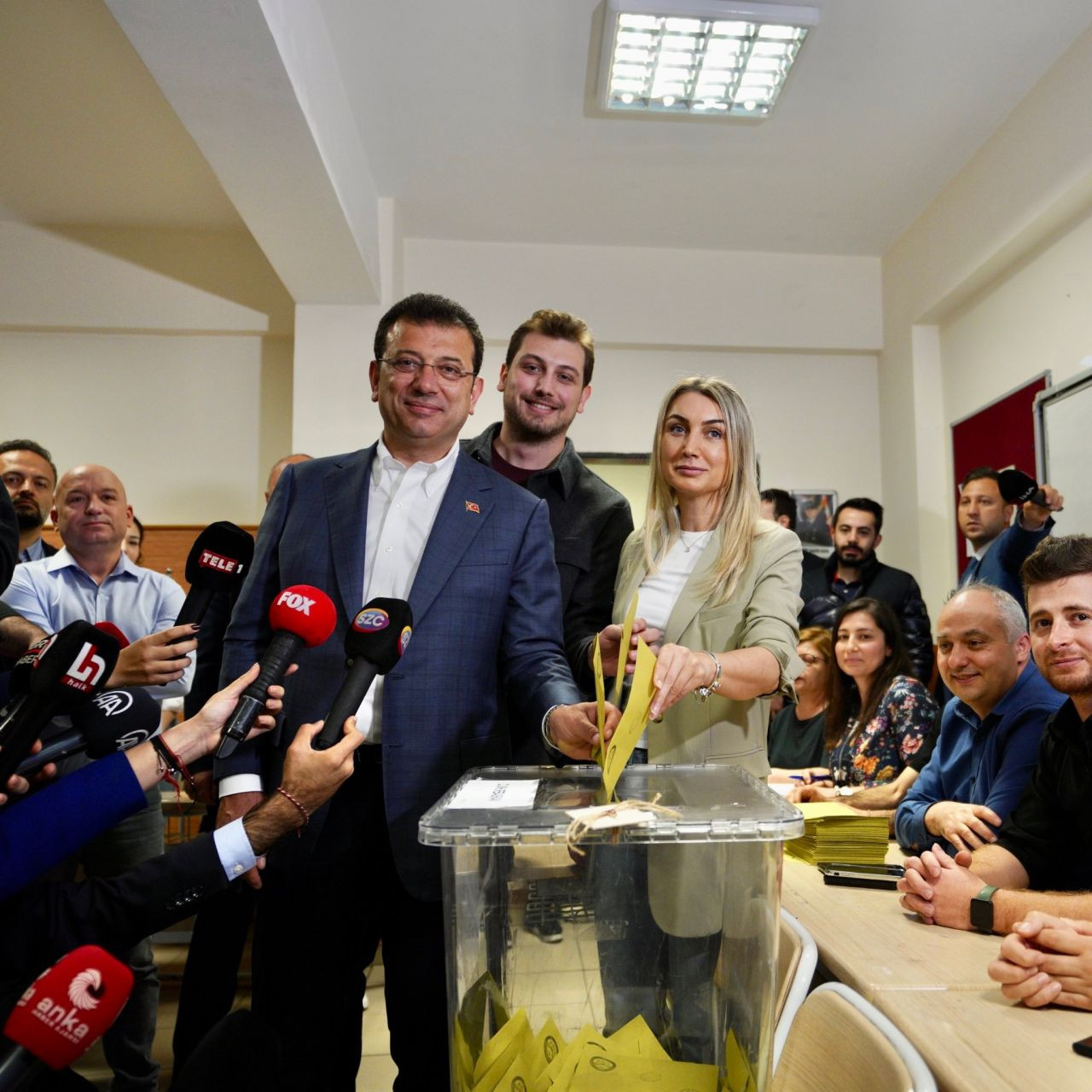 Turkish politicians cast votes in presidential runoff election - Page 3