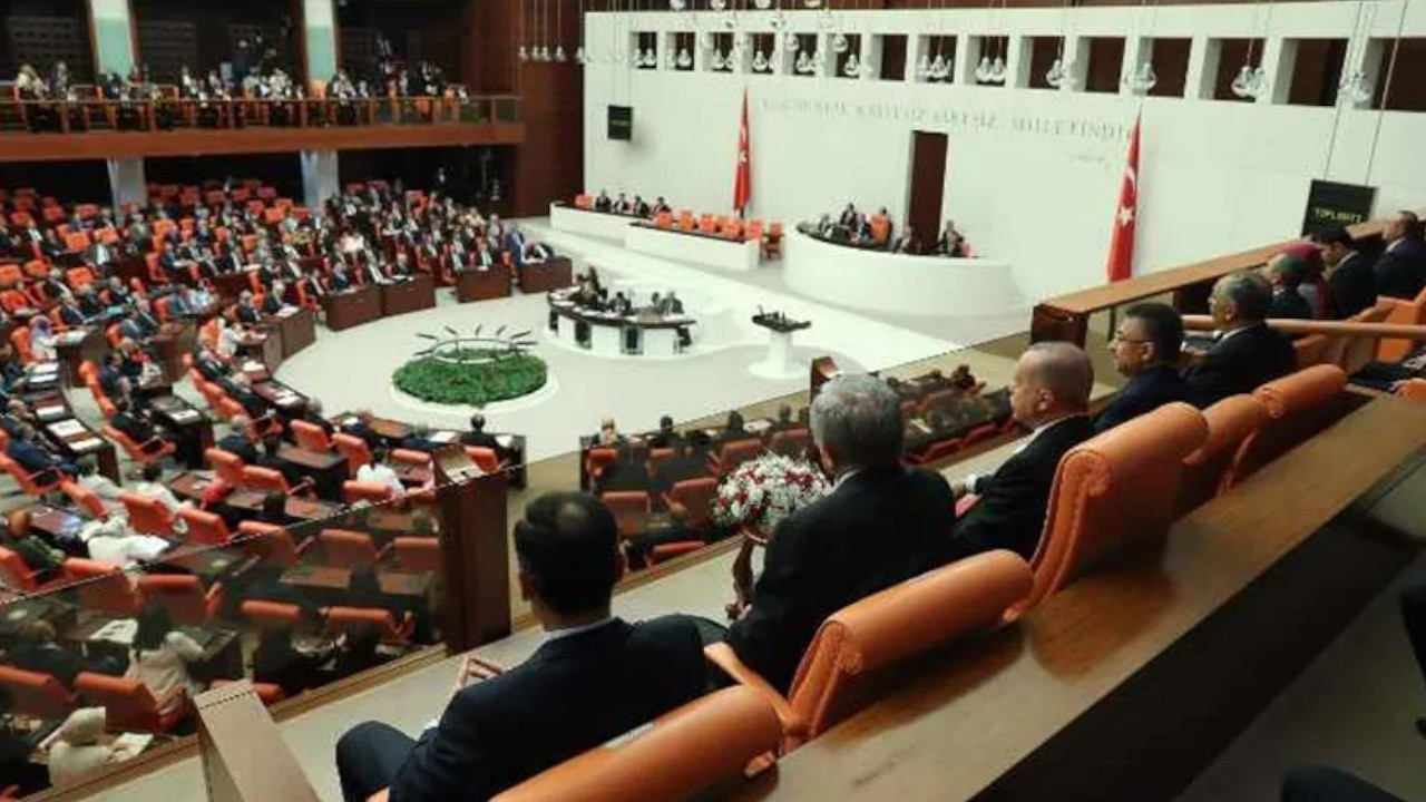 Turkish Parliament’s 28th term starts with opposition protest against Erdoğan