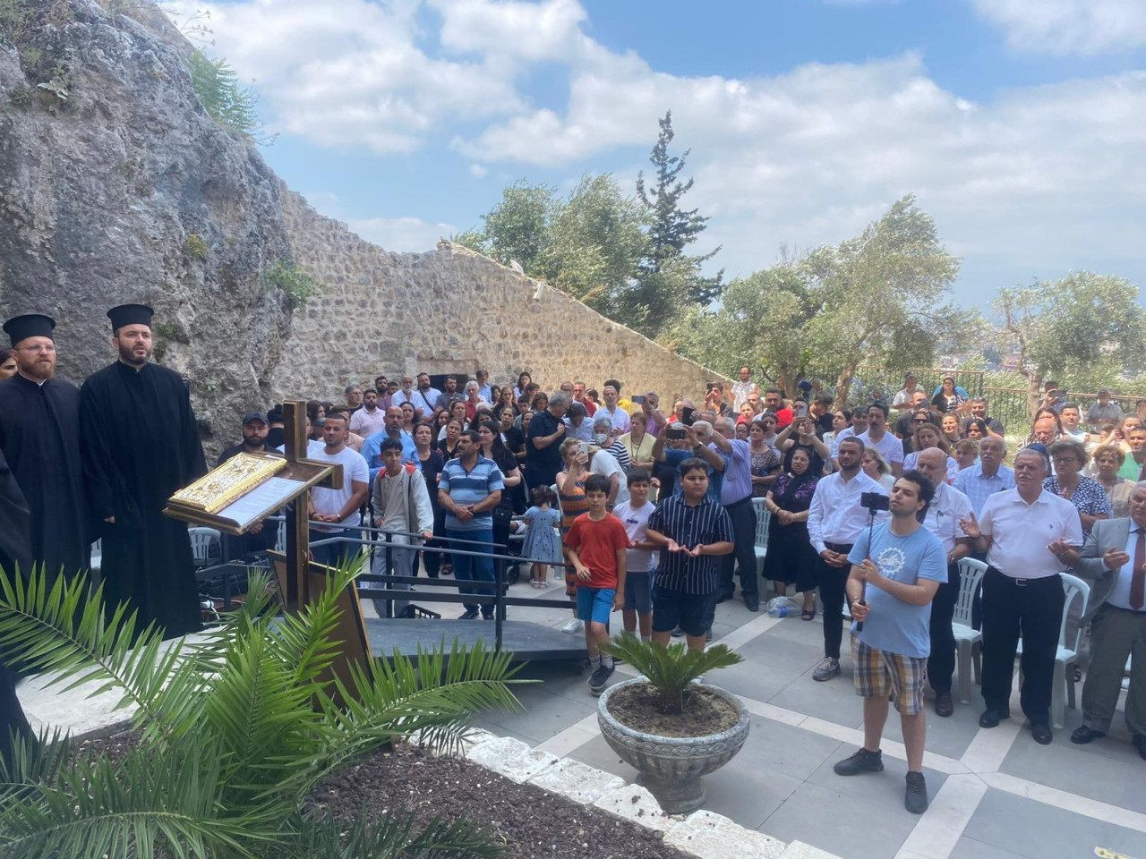 St. Pierre Church in Turkey’s Hatay holds first mass after Feb. 6 quakes - Page 5