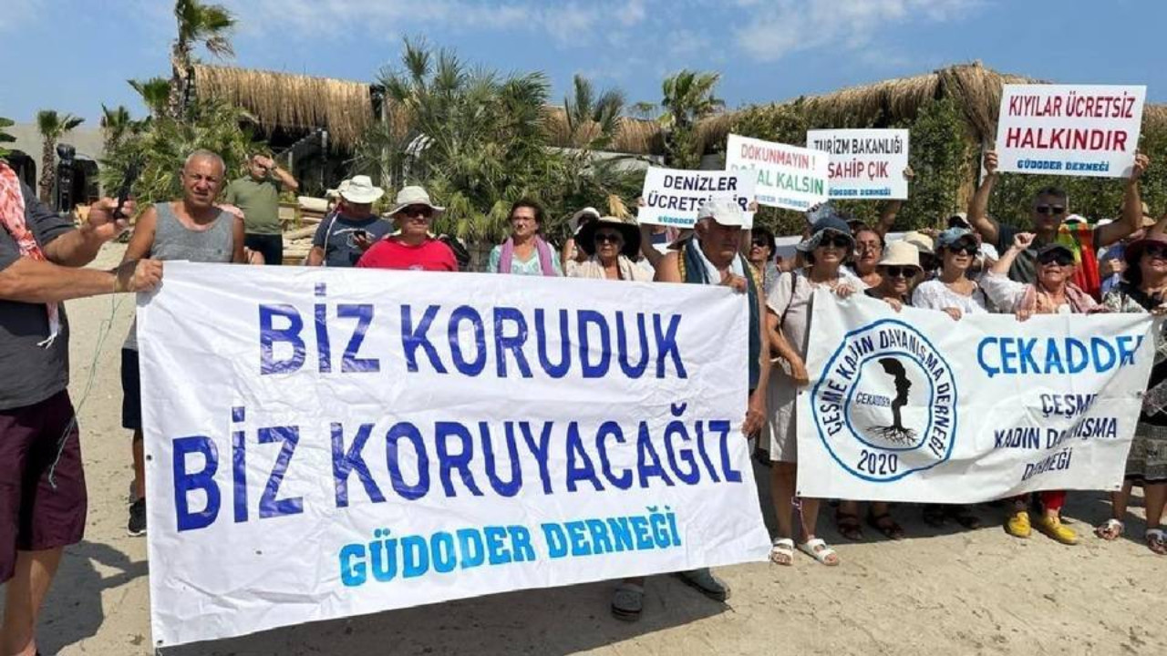 'Towel Movement' spreads to Turkey with protest of beach privatization in İzmir’s Çeşme