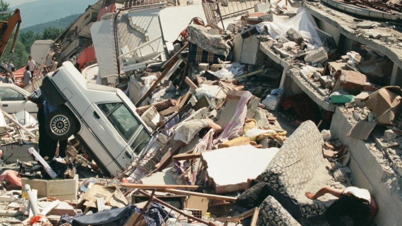 24th anniversary of Marmara Quake revives Istanbul's seismic concerns