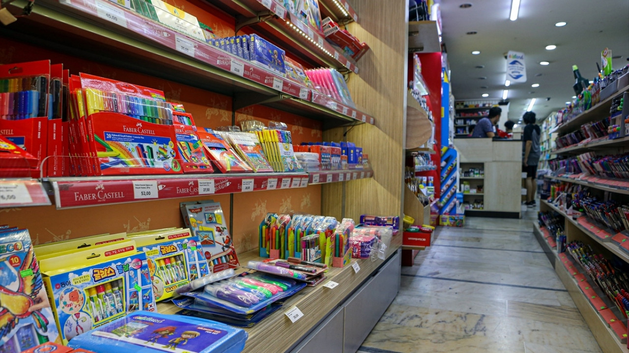 Stationery costs surge by 45-75% from last year before Turkey's new school year