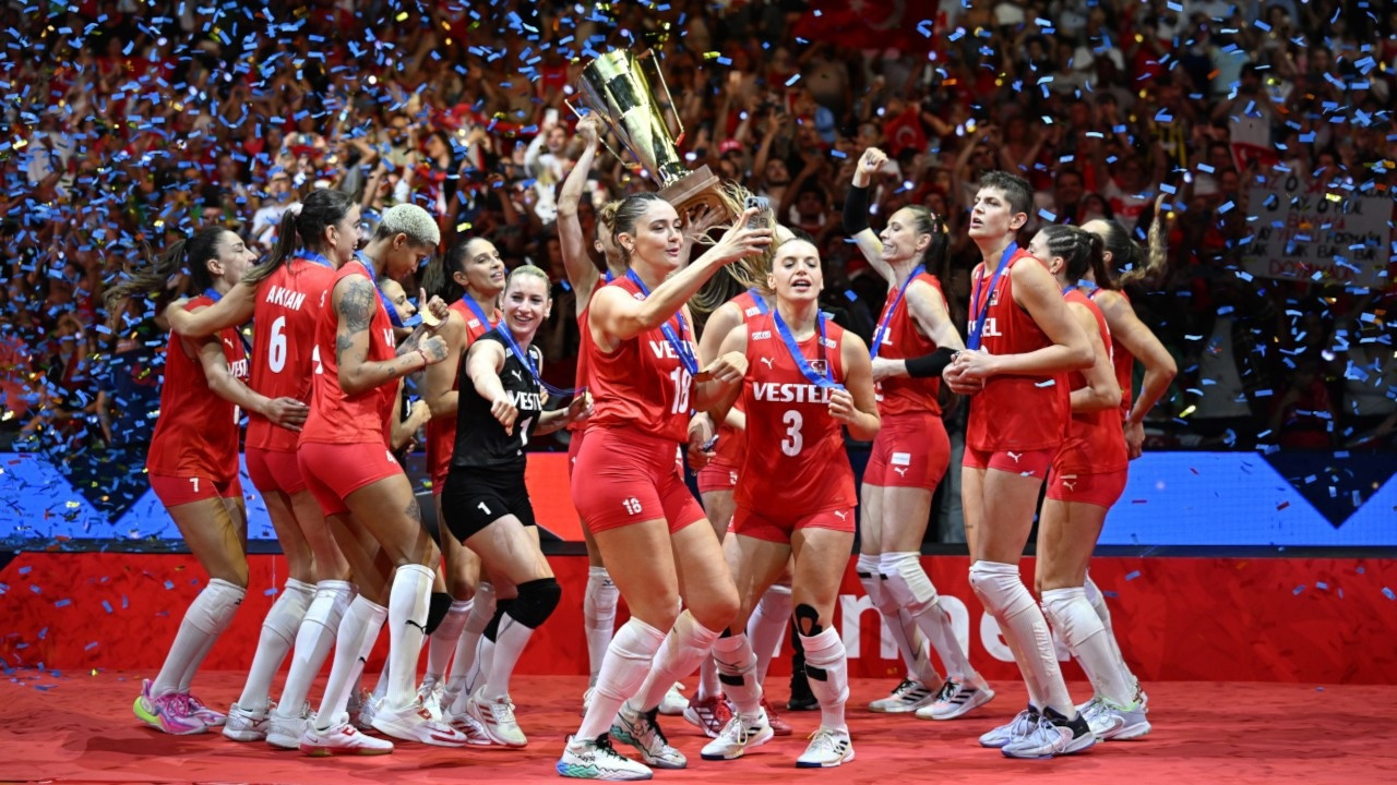 Turkish women’s volleyball team wins European champions title