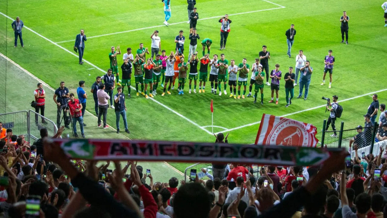 Turkish police detain Amedspor footballer’s mother unable to stand for national anthem