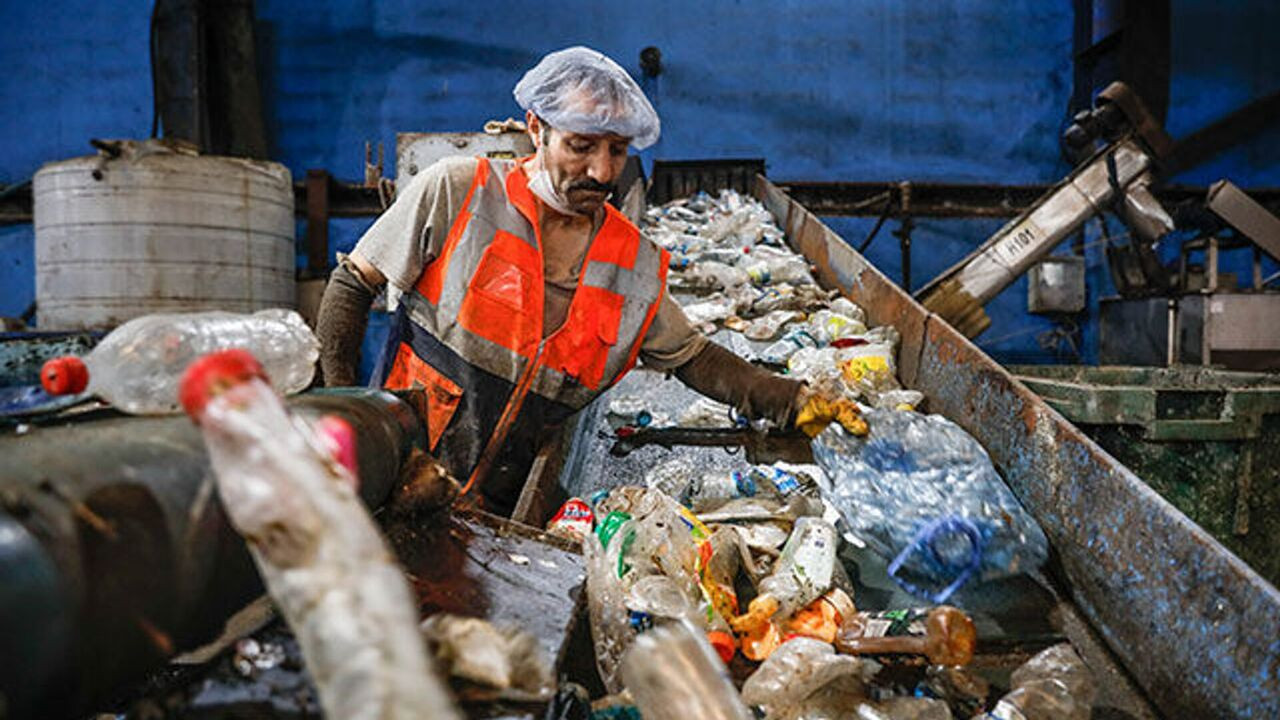 Turkey tops lists as biggest importer of plastic waste from Europe