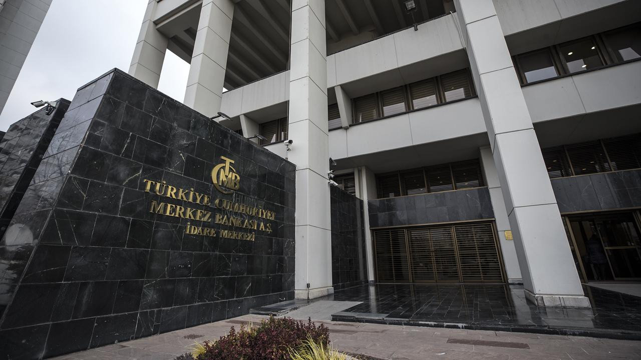 Turkey's Central Bank surprises with interest rate hike to 40 pct
