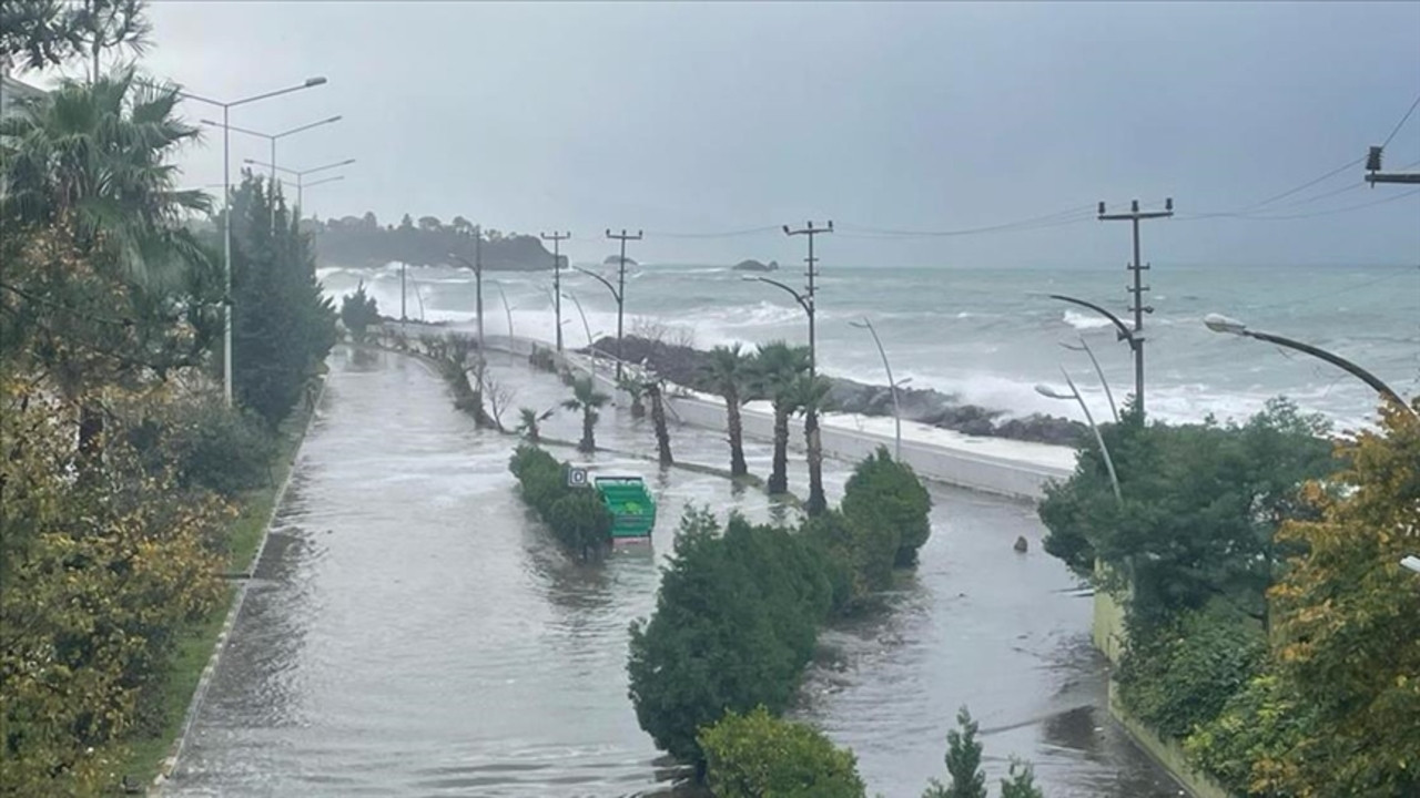 Turkey’s Black Sea coastal highway built for $4.2B engulfed by sea again