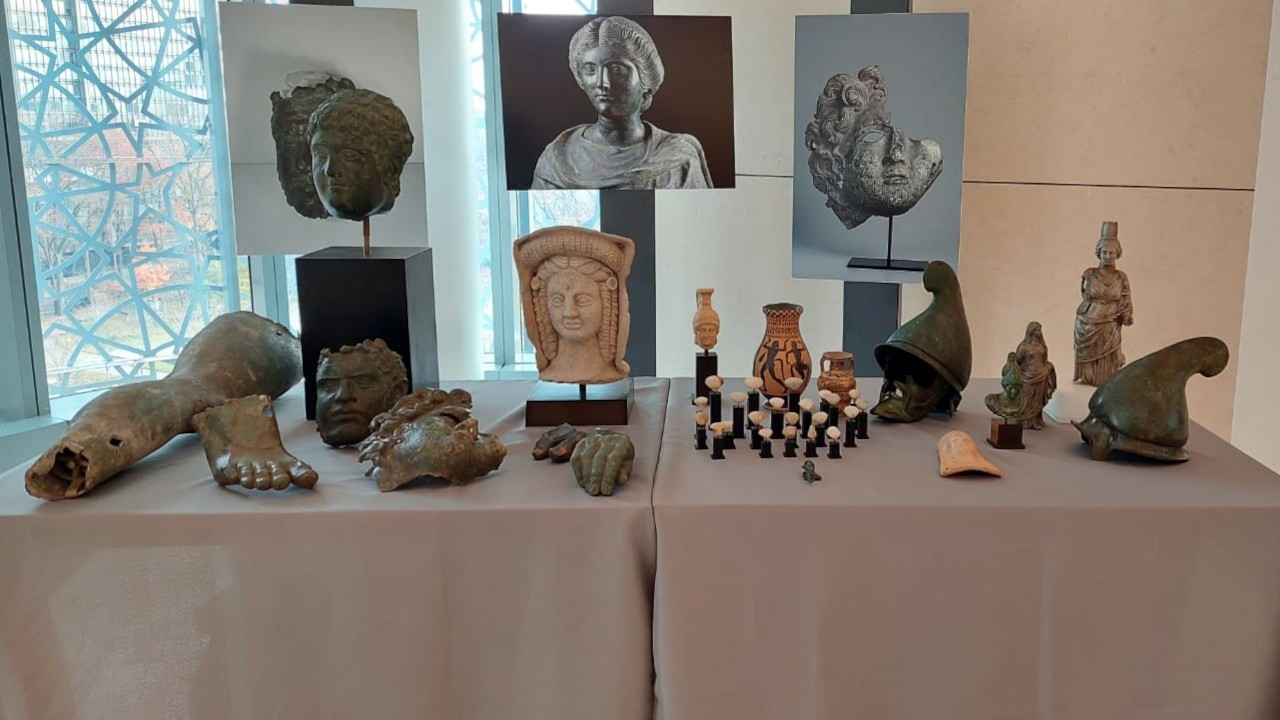 US returns 41 stolen historical artifacts to Turkey