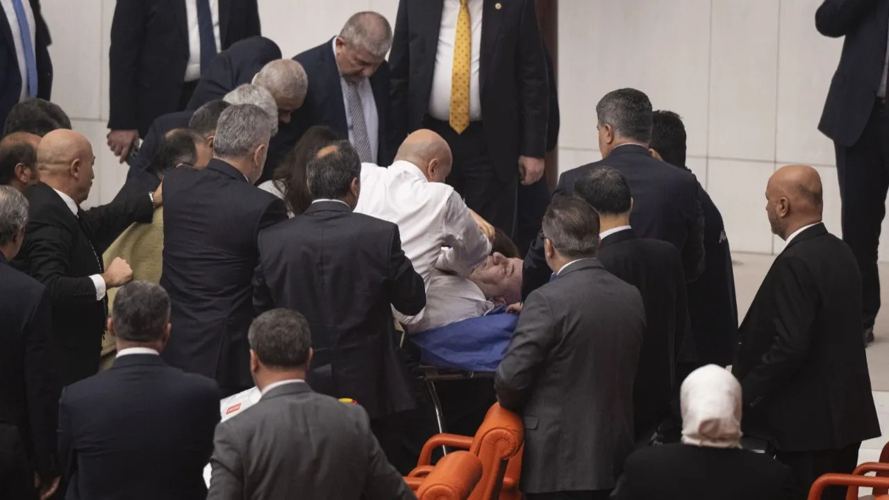AKP MPs deem colleague's heart attack in parliament 'God's wrath’