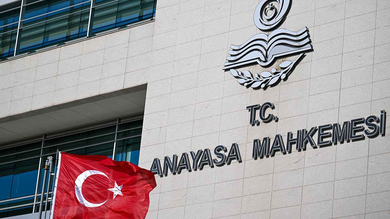 Turkey’s Constitutional Court rules access bans on 500 web pages violate rights