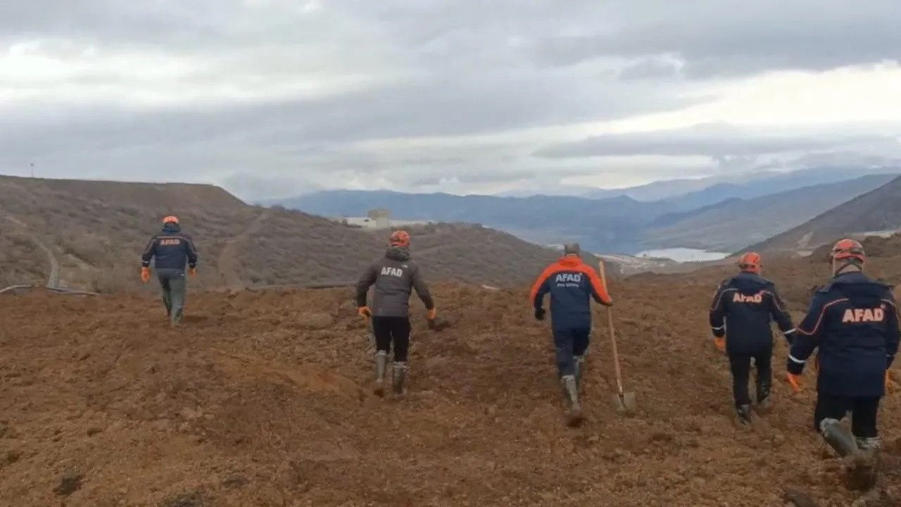 Search operation at Çöpler Mine halted due to risk of new landslide