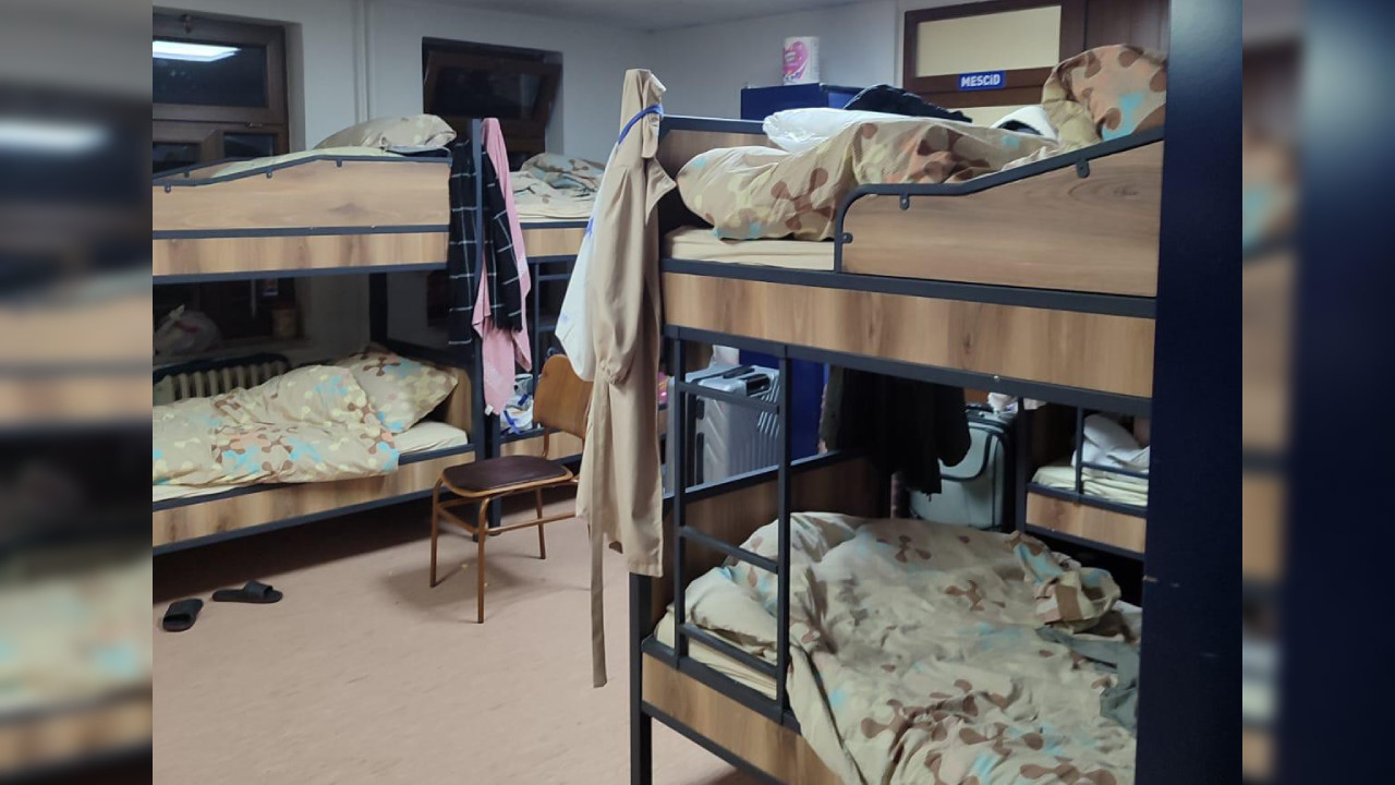 Dormitory crisis forces Turkey’s Munzur University students to sleep in study rooms