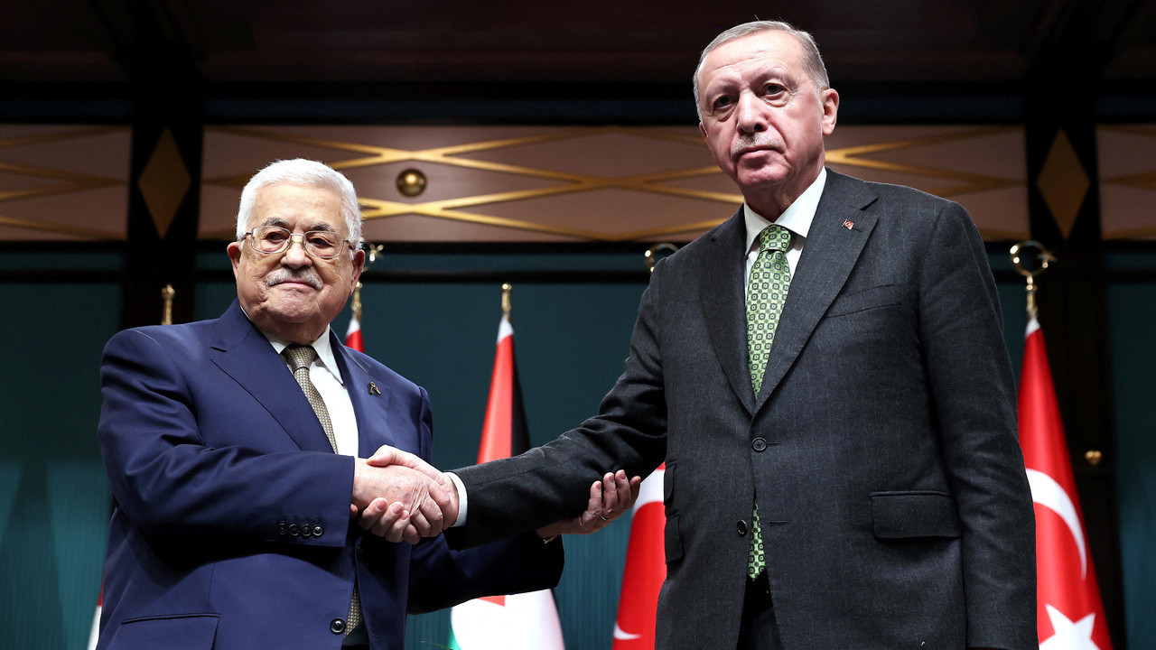 Erdoğan hosts Palestinian President Abbas, wows accountability for Netanyahu, allies