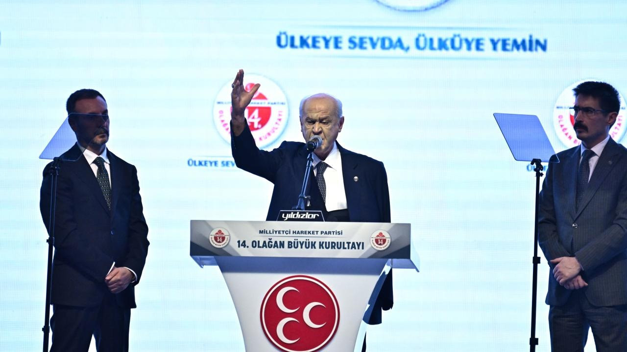 MHP leader Bahçeli pleads Erdoğan not to leave Turkish nation ‘alone’ by stepping down at end of his term