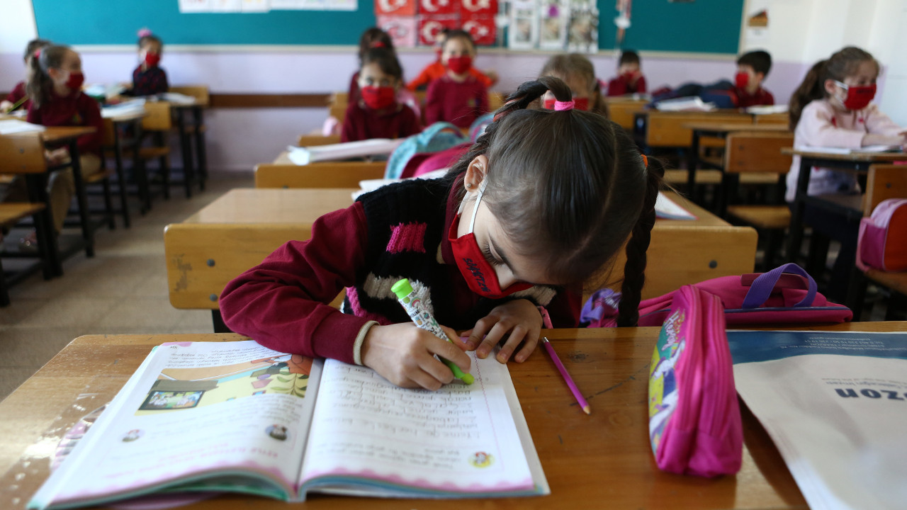 Turkey sees 1.2 million children out of formal education