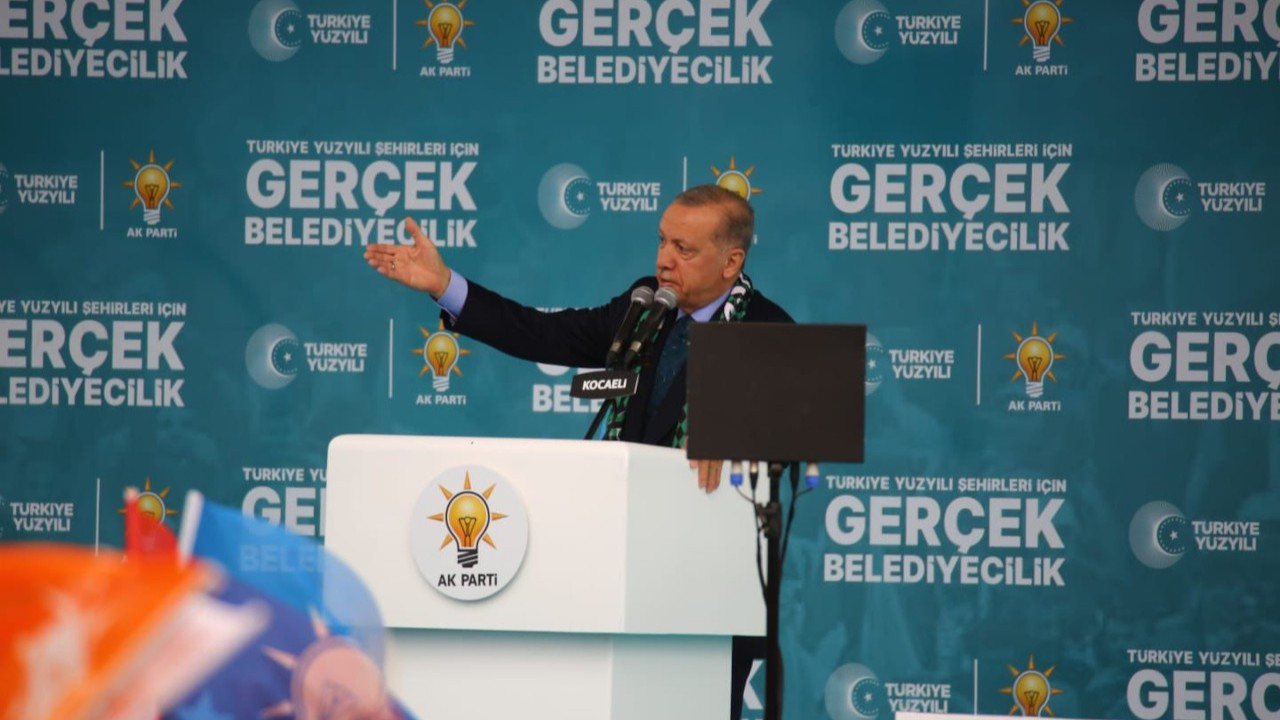 AKP youth branch lugs students to Erdoğan’s rally during school hours