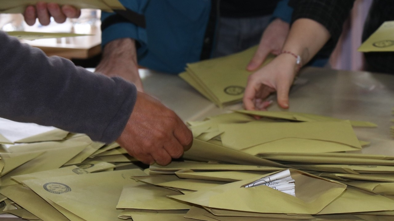 Votes being recounted in Istanbul’s Gaziosmanpaşa district