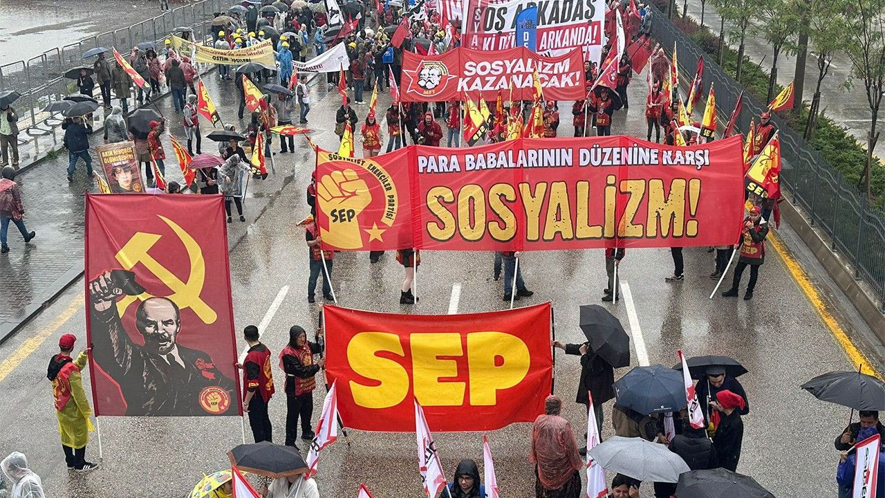 Workers around Turkey celebrate May Day - Page 3