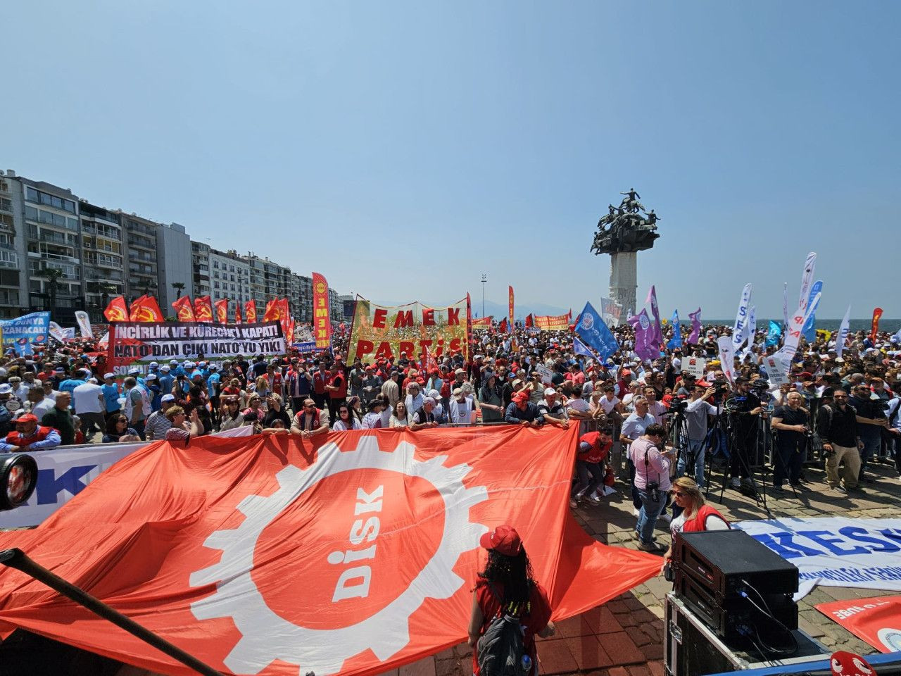 Workers around Turkey celebrate May Day - Page 5