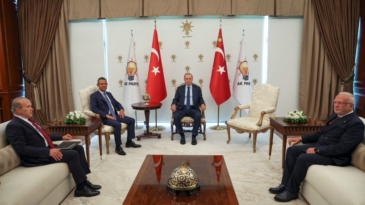 Erdoğan to pay return visit to CHP, says Turkey needs softening