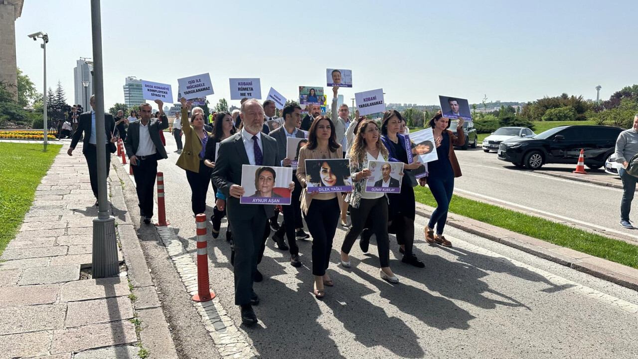 DEM Party MPs march to the Justice Ministry in protest against Kobanê case verdict