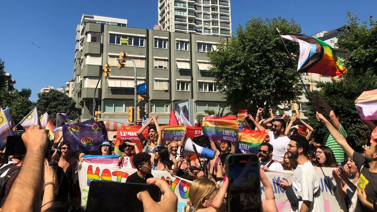 LGBTI+ community defies gov’t ban, holds pride march at new location