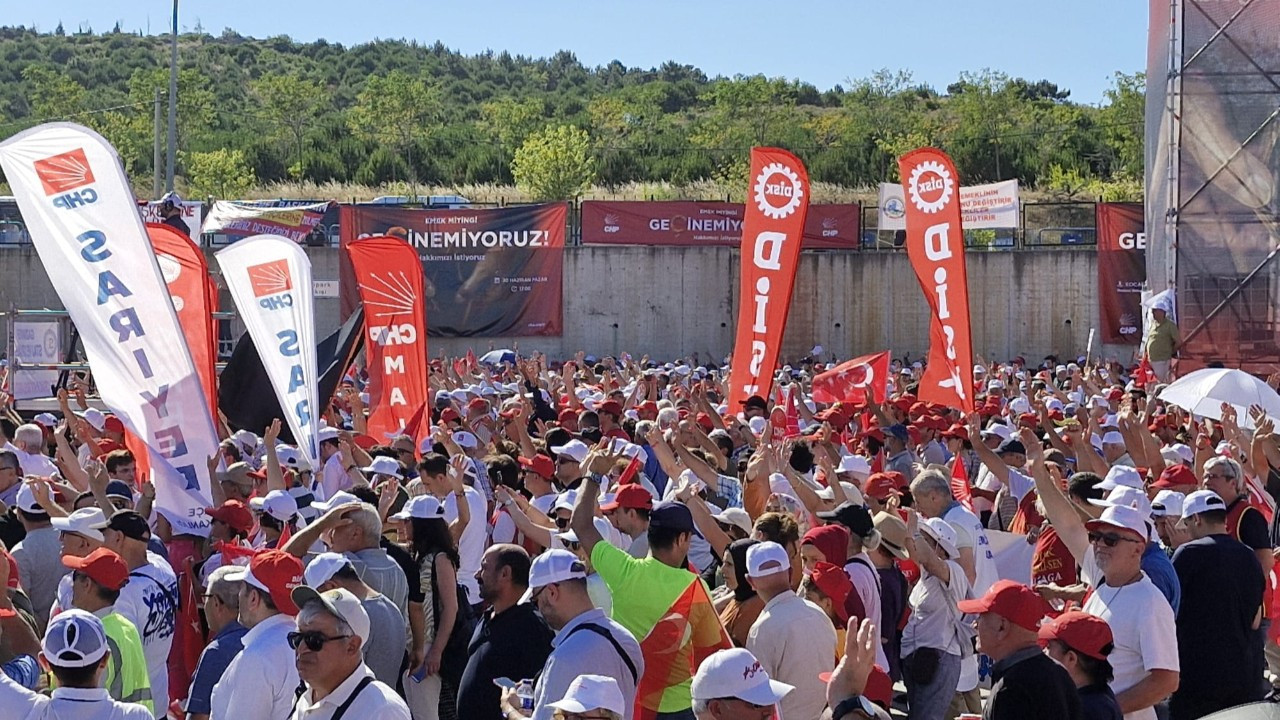 CHP holds ‘Labor Rally’ for higher wages, pensions
