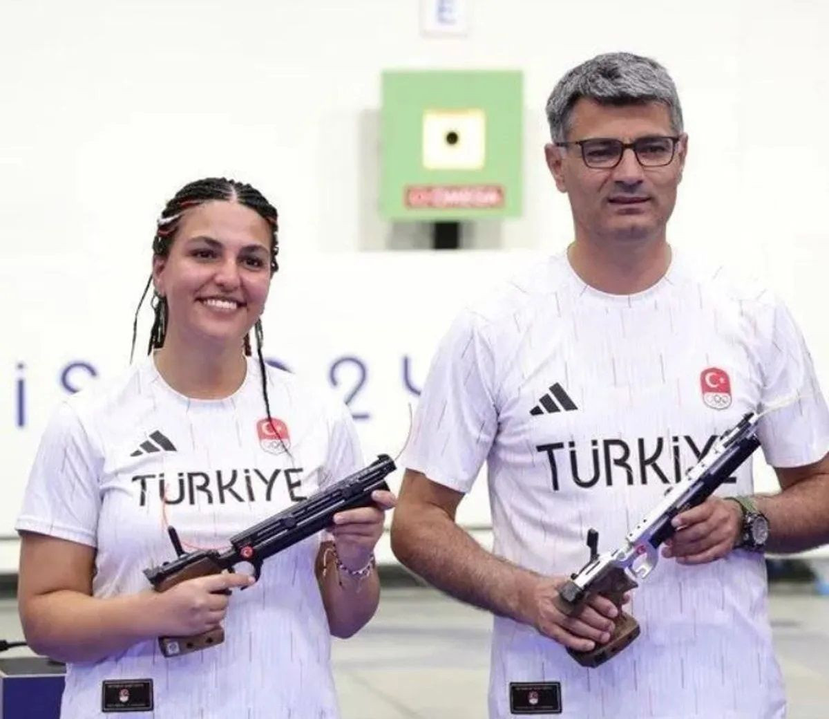 Turkish Olympic shooter goes insanely viral for not wearing special equipment - Page 5