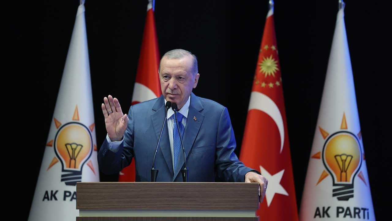 Erdoğan calls those protesting Instagram ban ‘house slaves,’ says they are facing ‘digital fascism’