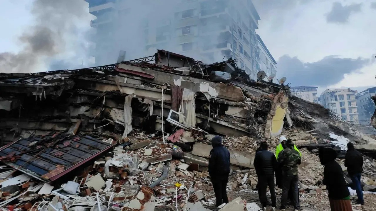 Experts warn against chemical dangers of impending Istanbul quake