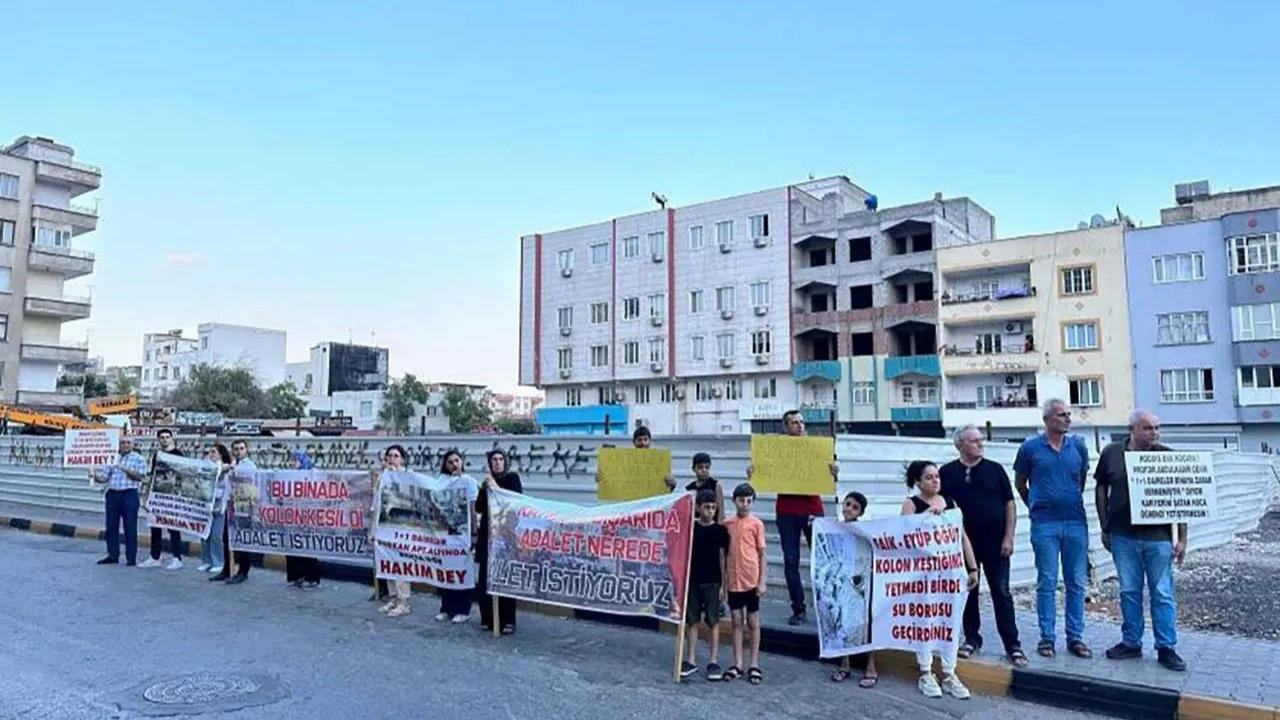 Families protest acquittal for fatal collapse during Feb. 6 quakes