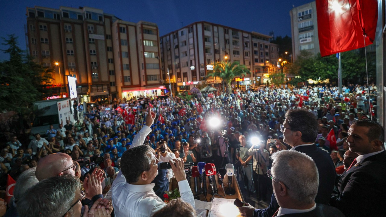 Turkey’s main opposition CHP leader calls for early election