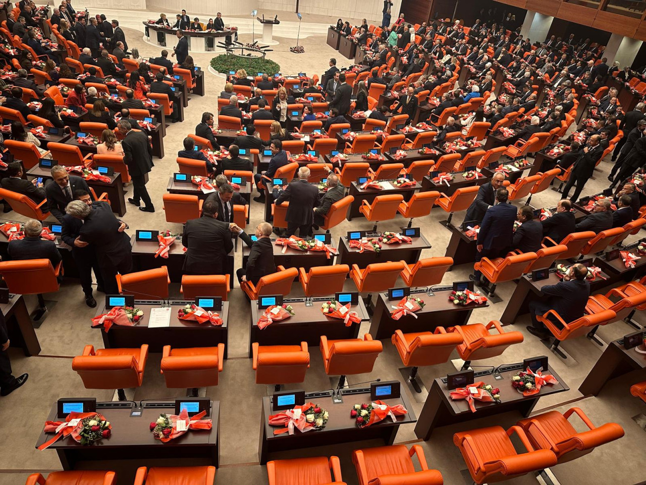 Turkish parliament begins new legislative year with tension