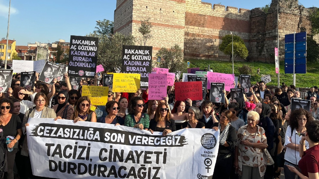 Women in Turkey take to streets over brutal femicides