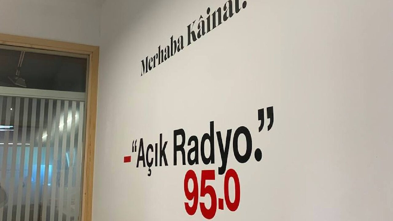 Turkish authorities closes radio station after suspension over Armenian genocide remark