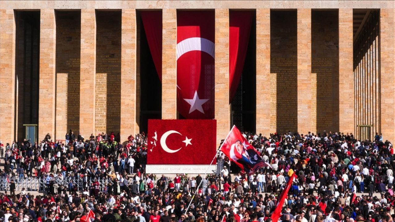 Turkey marks 101st anniversary of Republic Day - Page 1