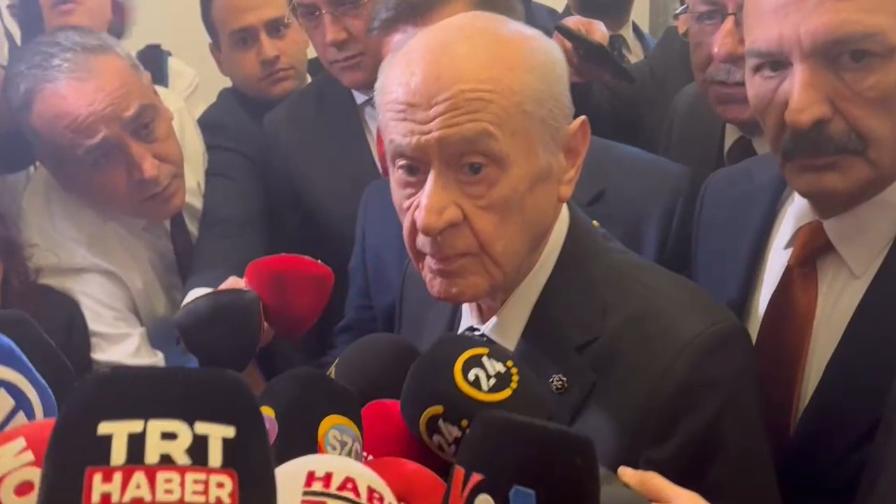 MHP leader Bahçeli asks journo to quit profession over question on possible rift with Erdoğan