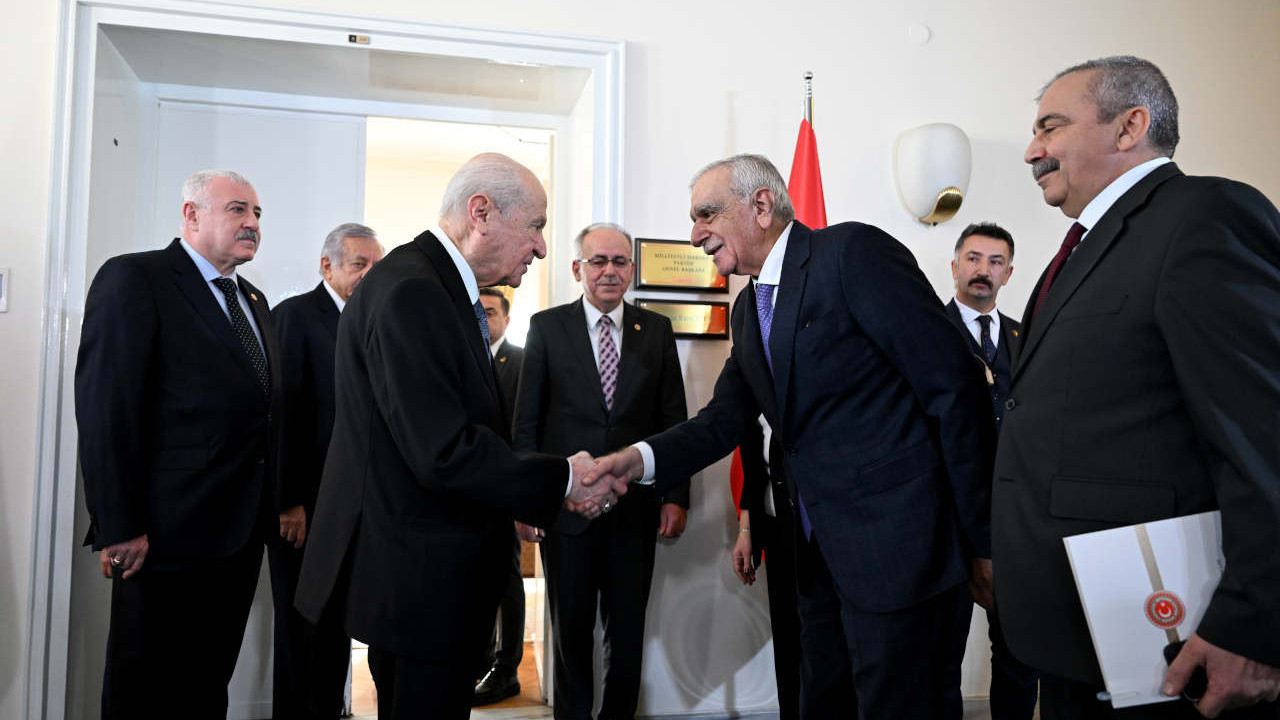 In a historic visit, MHP leader Bahçeli meets DEM Party politicians