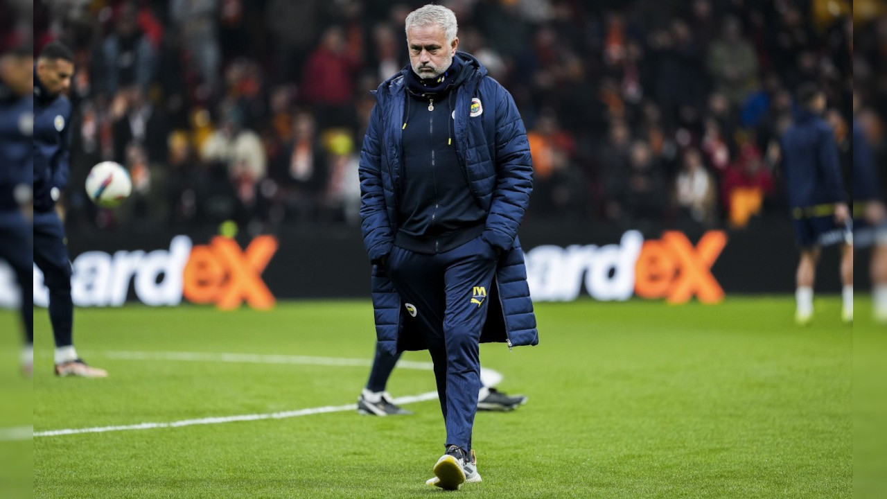 Galatasaray files racism complaint against Fenerbahçe coach Mourinho