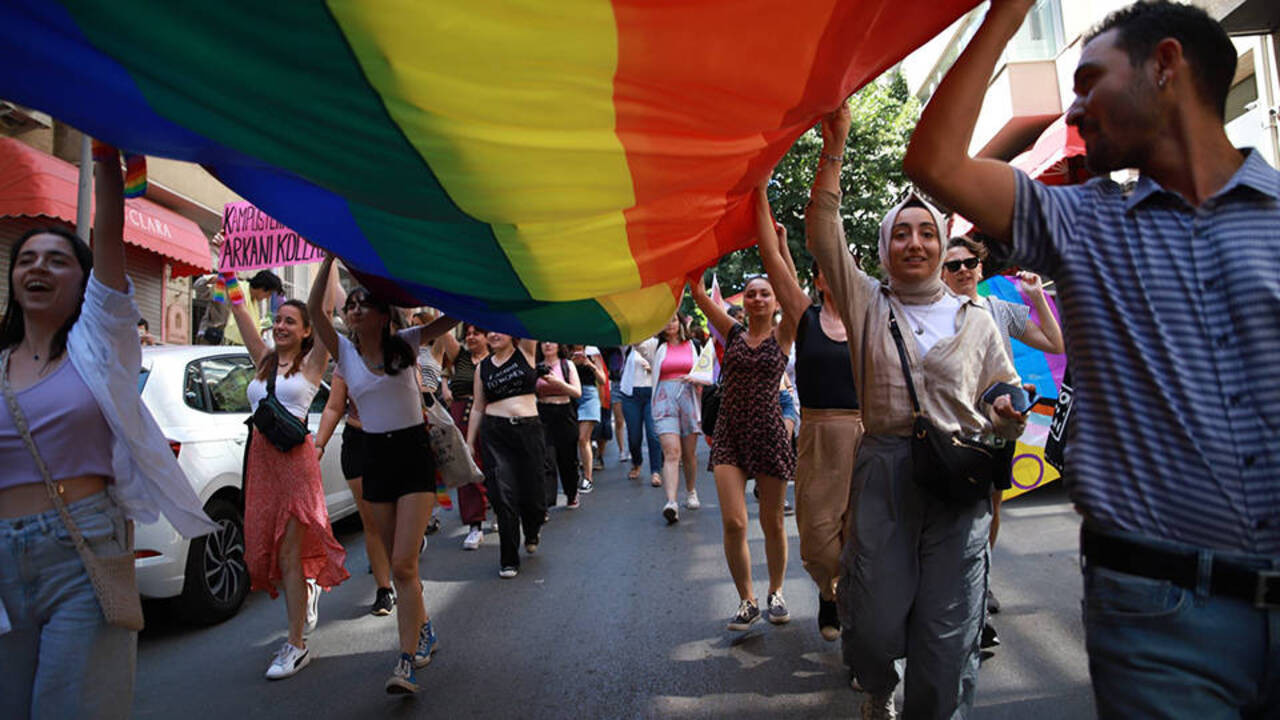 Turkish gov’t plans to criminalize LGBTI+ identities: Report