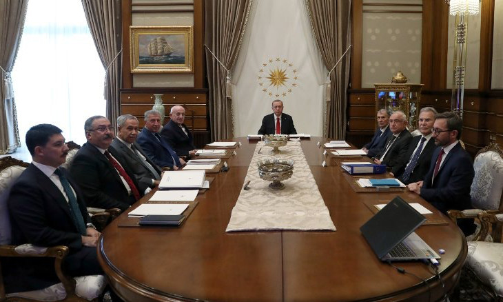 Key AKP member seated further away from Erdoğan at high council meeting after criticizing gov't