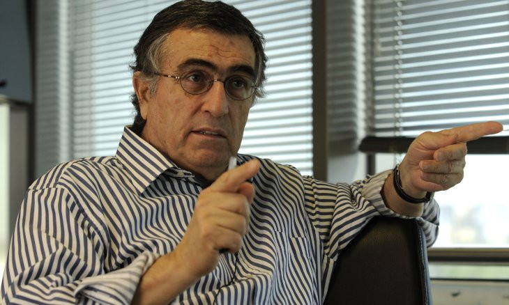Travel ban on prominent journalist Hasan Cemal lifted
