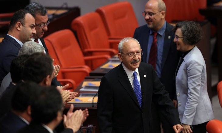Turkish main opposition leader backs Davutoğlu's call on investigating assets