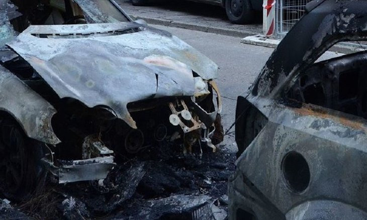 Assailants set Turkish consulate employee's car on fire in Greece