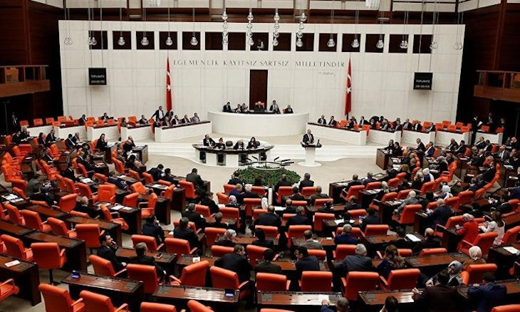 Four Turkish political parties condemn Armenian genocide resolution