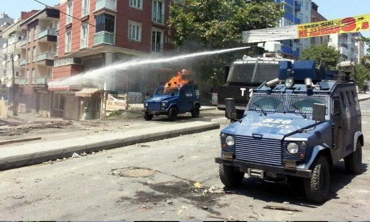 Istanbul's Gazi neighborhood dominated by gangs, ignored by police