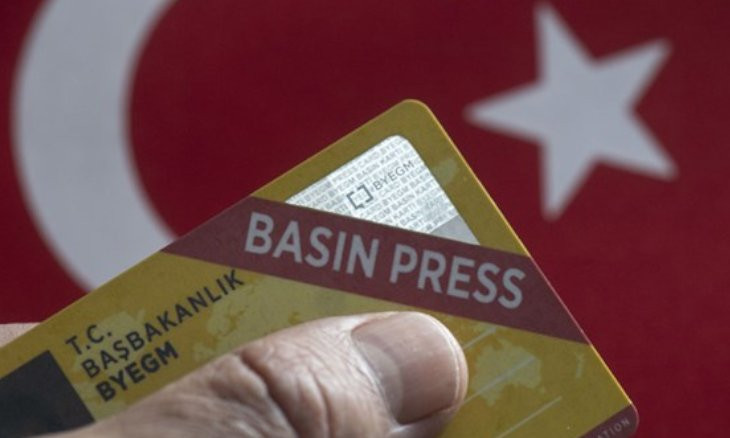 Turkey revokes press cards for opposition journalists